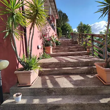 Holiday home Luxury Carrubella